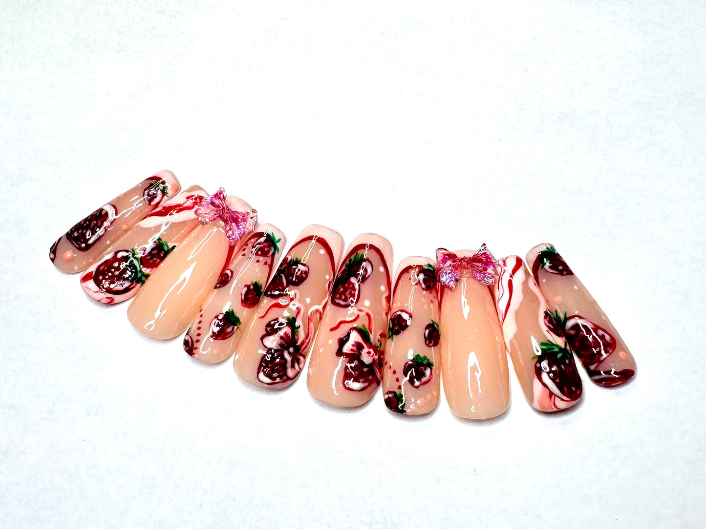 Strawberries and cream ribbons